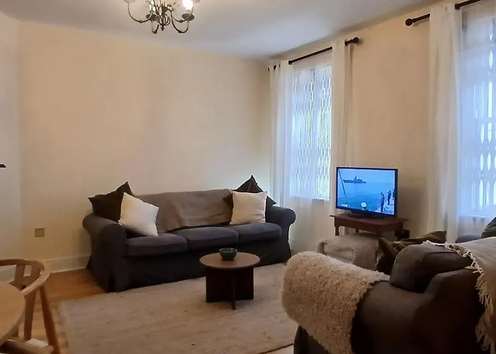 Modern 3bdr Heart Of The Liberties Apartment *